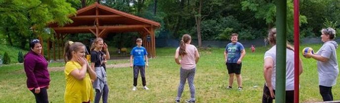 Sobota 13.júla bola venovaná športu ?‍♂️, zábave? a oddychu?. V areáli DD sv. Nikolaja v Medzilaborciach sa konal Športový deň ?.